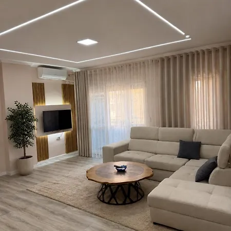 아파트 Lakeview Luxury Tirana2