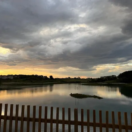 Lakeview Luxury Tirana2 Apartment *